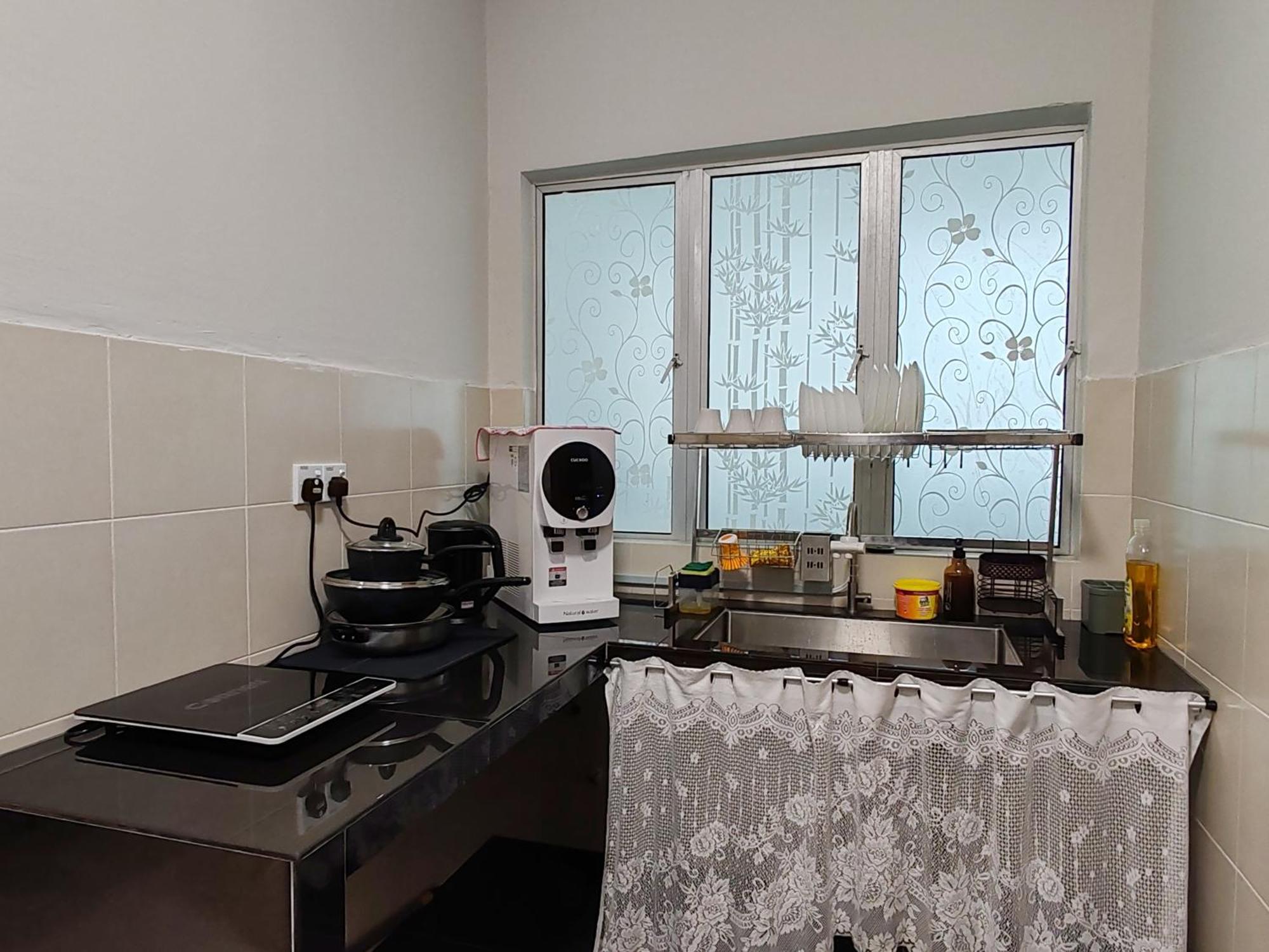 مرتفعات كاميرون D'Elegant Suite - Emerald Avenue المظهر الخارجي الصورة